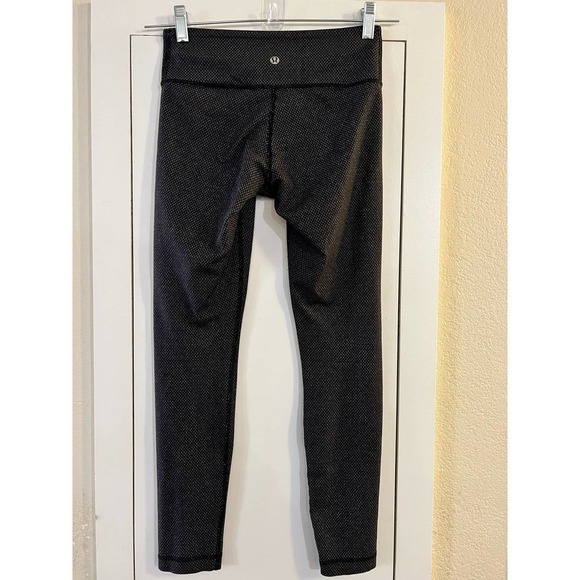 Lululemon Wunder Under Pant Size 4 - Picture 2 of 5